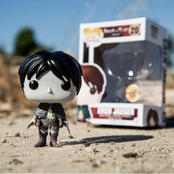 Figurine POP Attaque Des Titans </br> Eren Jäger Monochrome – Image 2