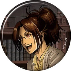 Pin's Attaque Des Titans</br> Hansi Au Quartier Général